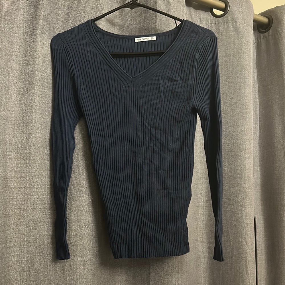 Black Ribbed Fitted Blouse